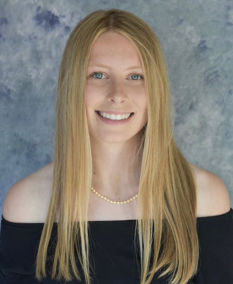 DCS Valedictorian and Salutatorian Announced DeRuyter Central School